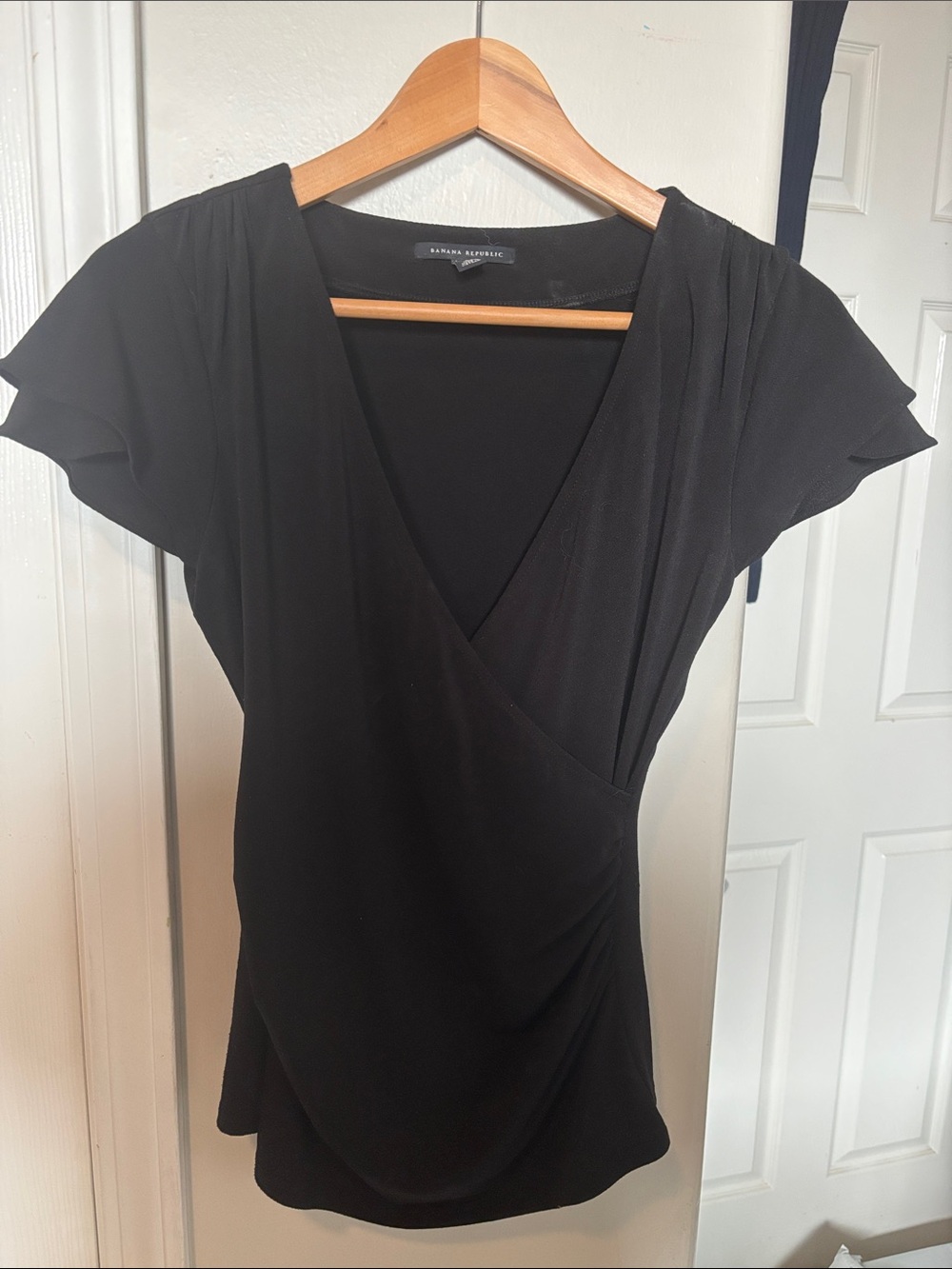 Banana Republic black womens blouse